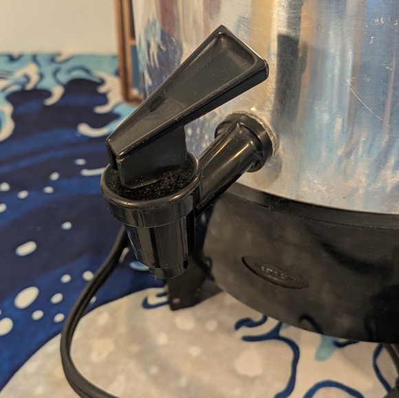 Vintage Westbend Coffee Percolator 25 Cup circa 1970's WORKS!! - Picture 2 of 11